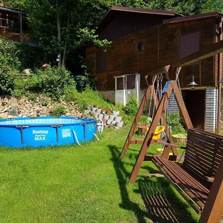 بيت خشبي Chata Janosik