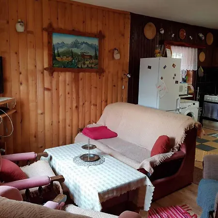 Chata Janosik بيت خشبي Vyšné Ružbachy
