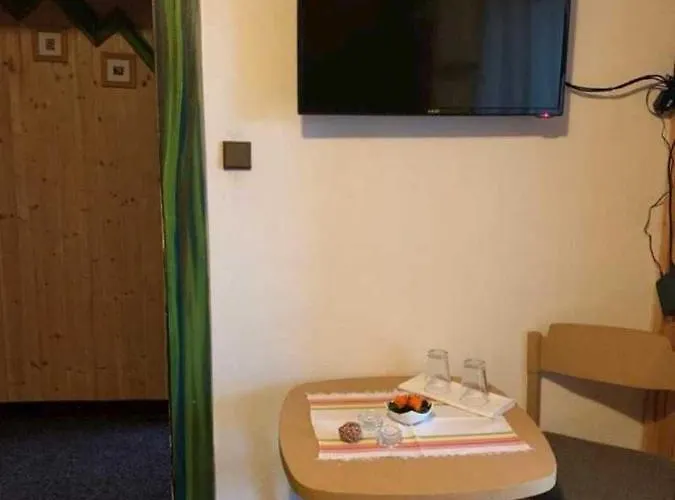 Chata Janosik אכסניה