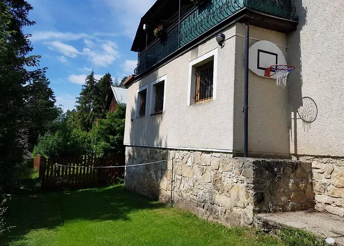 אכסניה Chata Janosik *